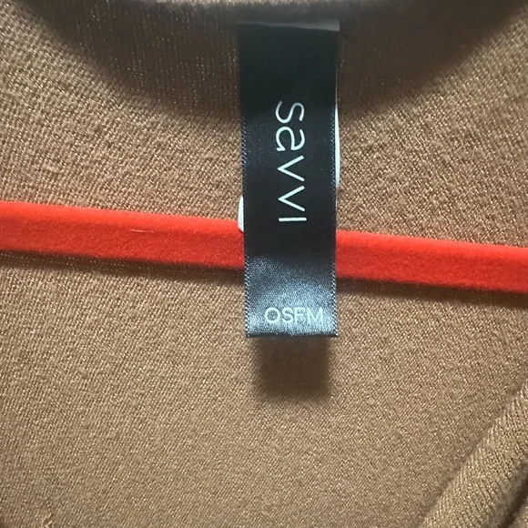 SAVVI Serena Cross Over Top OSFM - Picture 2 of 6